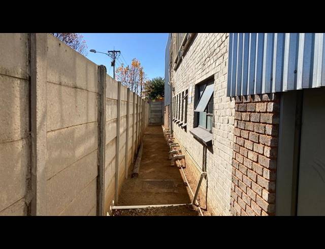 1,320M² WAREHOUSE FOR SALE IN RANDFONTEIN CENTRAL